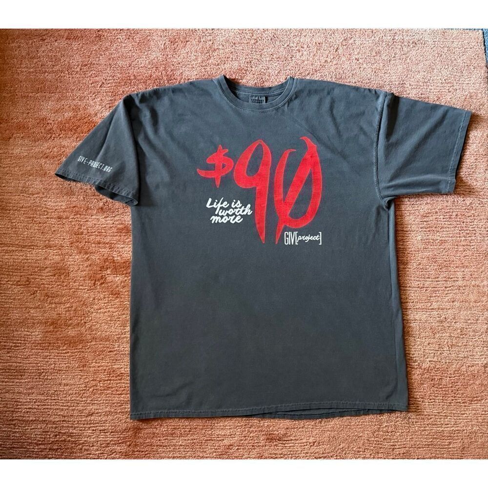 Comfort Colors GIV Project Graphic T Shirt Black Life Is Worth More Size XL Unis